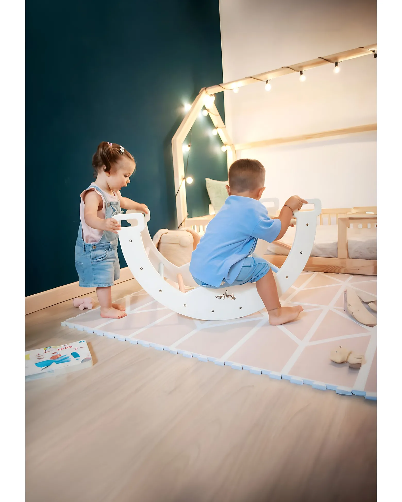 Arco Montessori Rainbow - Cotton Candy - Sviluppa Equilibrio e Agilità