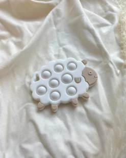 Massaggiagengive - Pop It - Bianco - Collezione Sheep - Silicone Alimentare