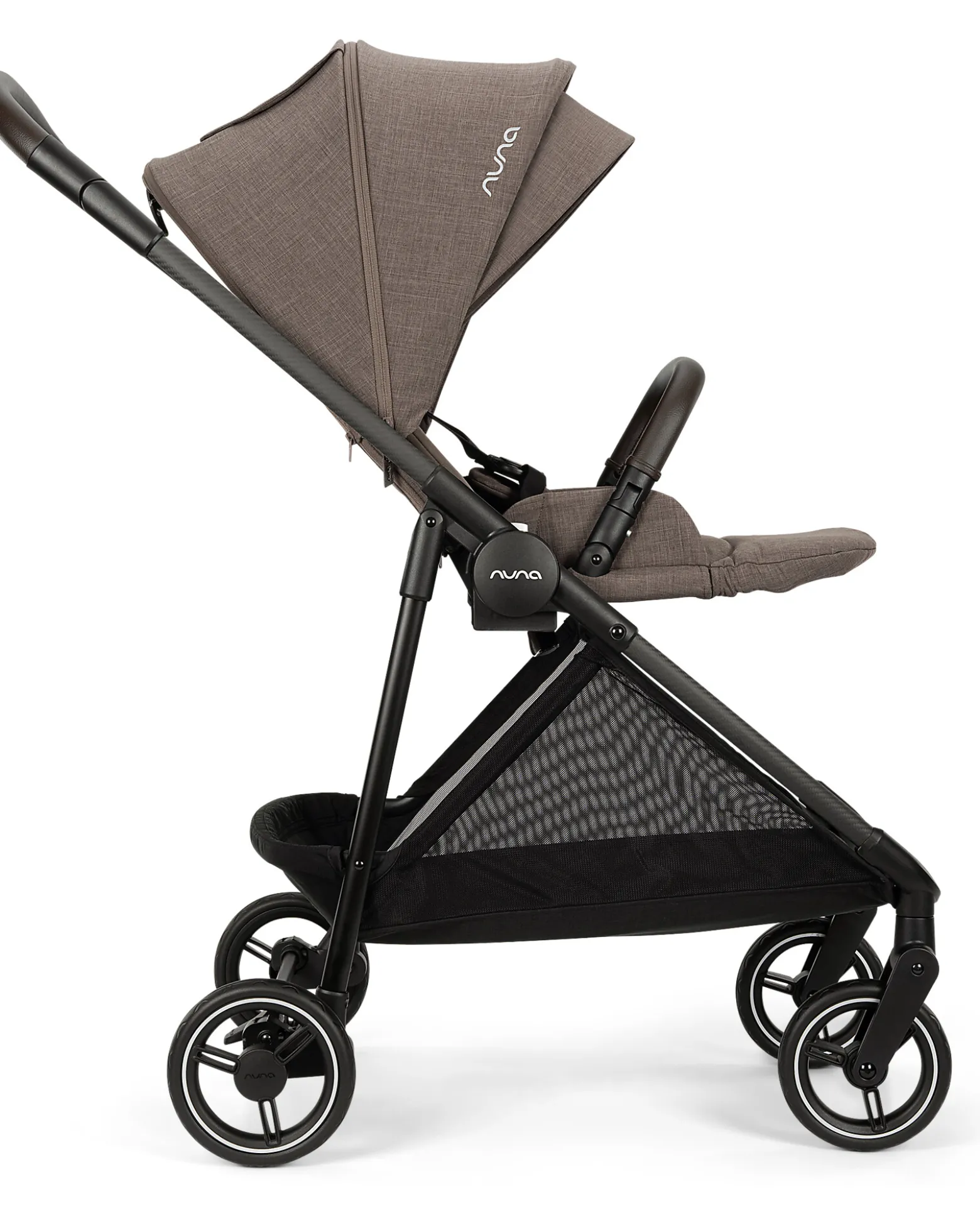 Passeggino Ixxa Next - Chestnut - Ultraleggero e Compatto solo 6Kg!