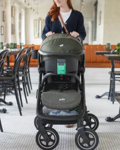 Passeggino Versadrift 4 in 1 con Ruote a 360° - Verde – Reversibile, dalla Nascita fino a 22 kg