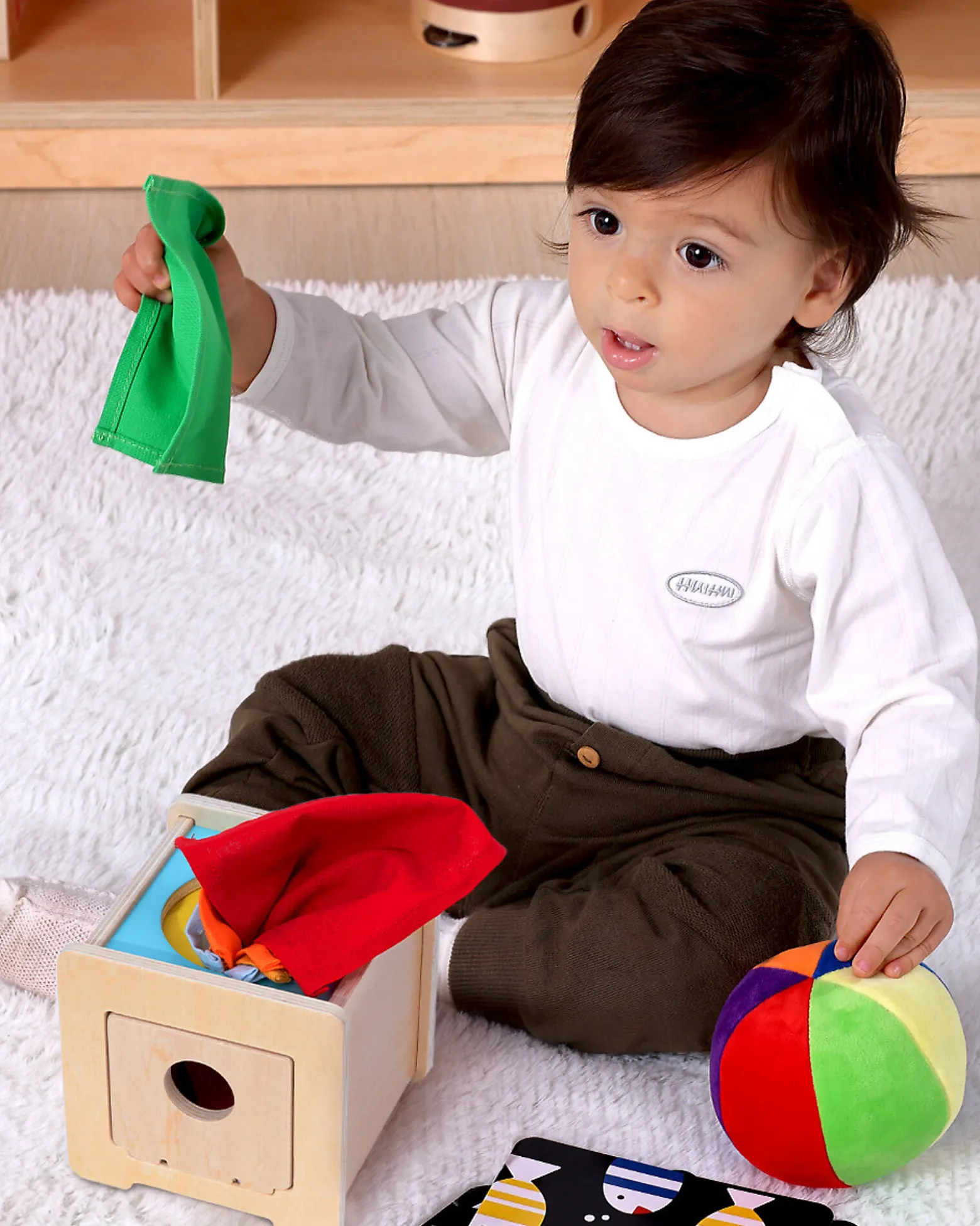 Scatola Educativa Multisensoriale - 21 Pezzi - 32,5 x 27 x 14 cm - 0+