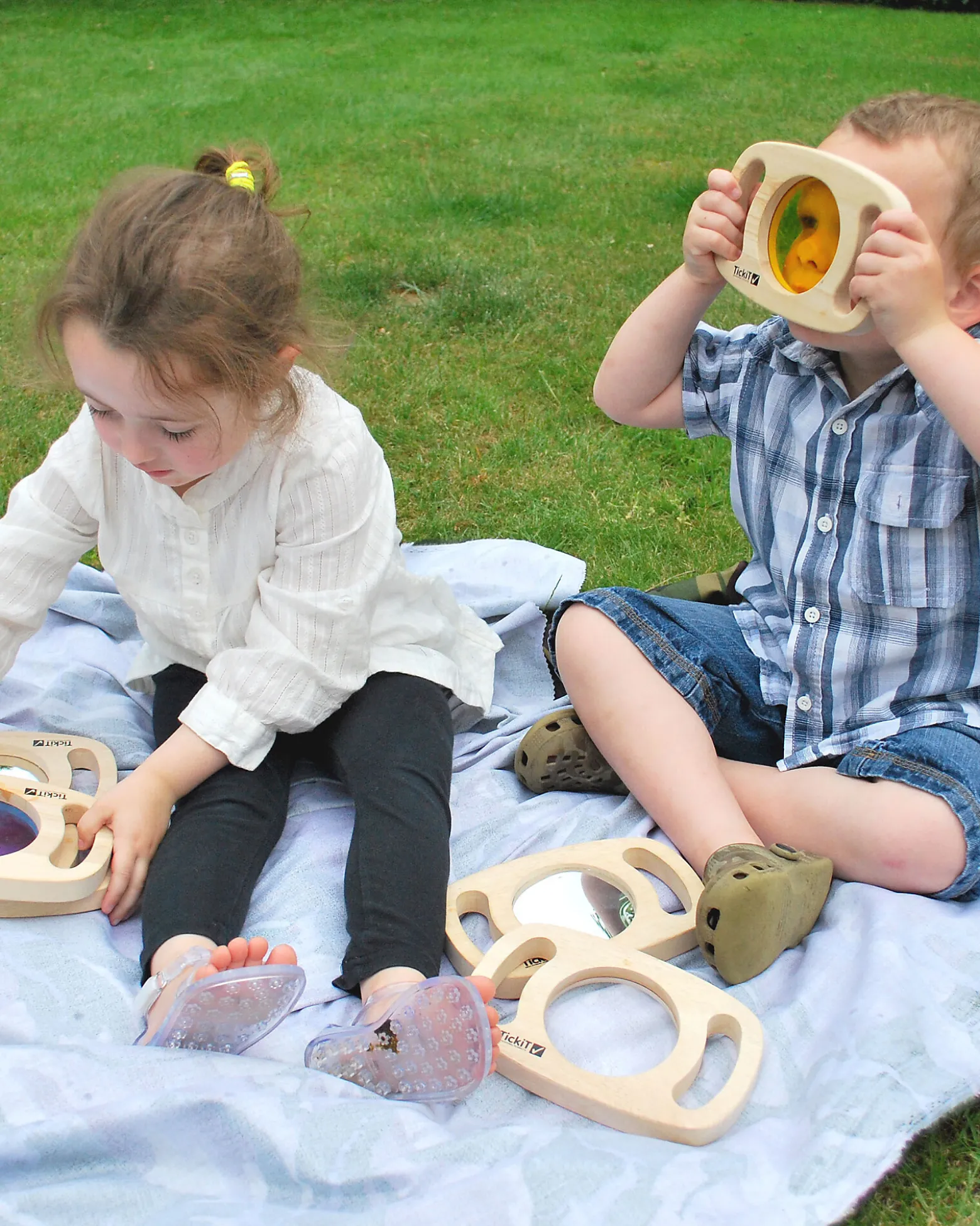 Set 6 Giochi Sensoriali in Legno di Gomma FSC - Easy Hold - 12m+