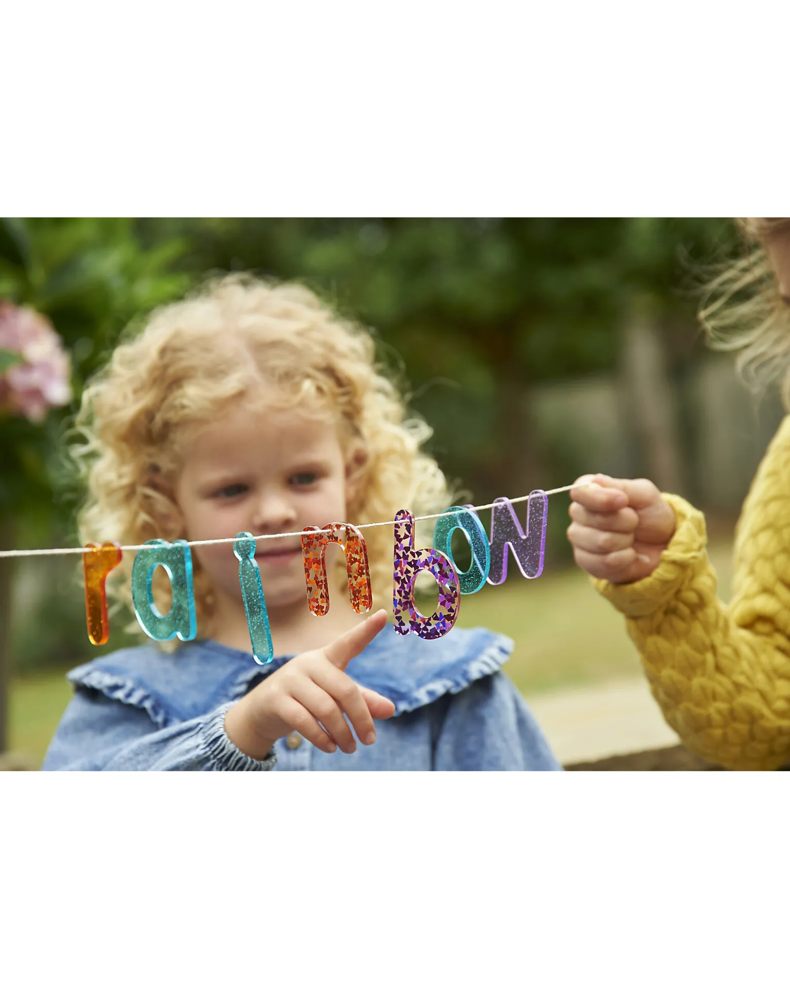 Set 26 Lettere Glitterate per Lavagna Luminosa - Divertimento e Conoscenza Sensoriale