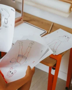 Tavola Luminosa per Disegno e Scrittura - Moda - Creatività e Divertimento per Bambini - 5+ anni