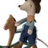Topo Cowboy sul Cavallo a Dondolo - Fratellino - Altezza 11 cm