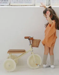 Triciclo Legno ed Ecopelle con Cestino - Panna - Dai 3 anni